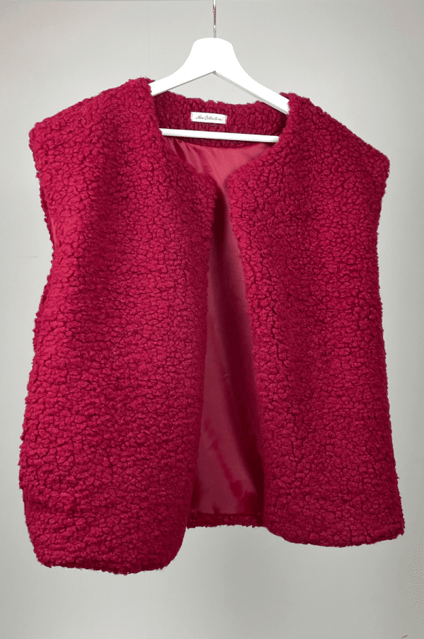 Veste sans manche Isa rouge1